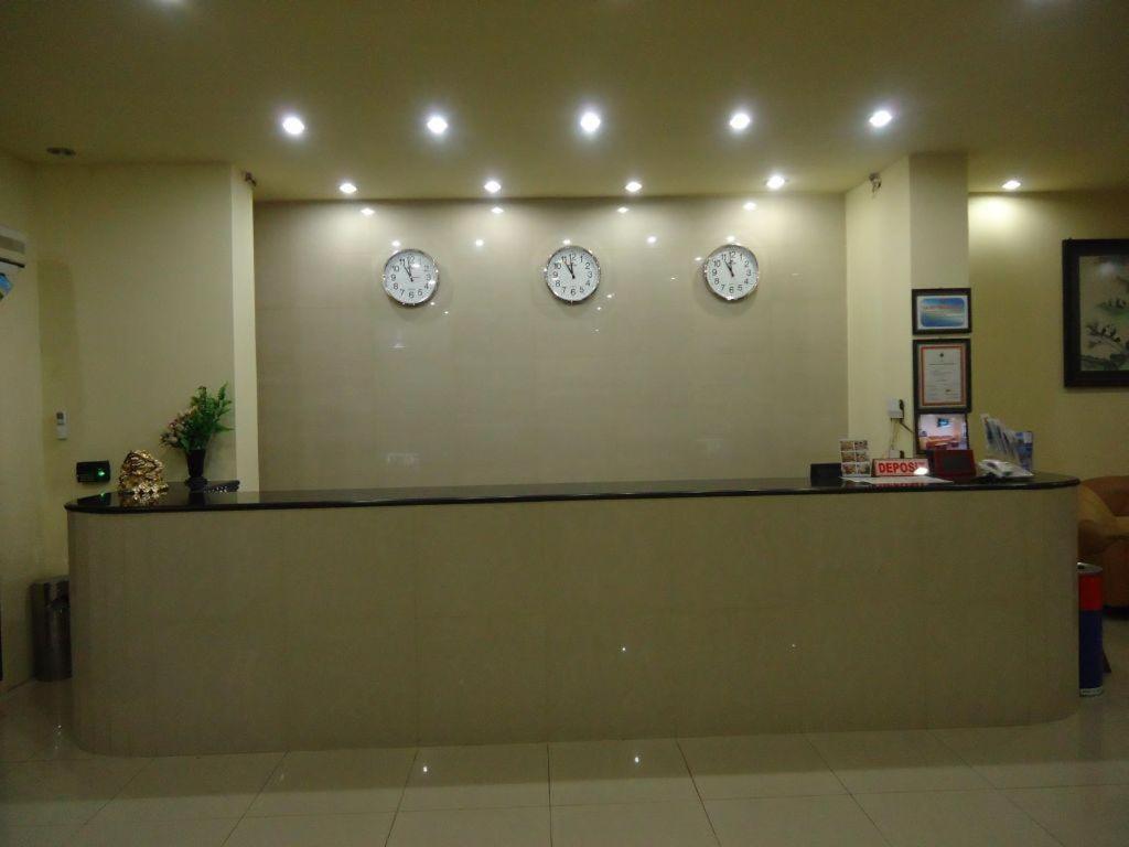 Hotel Makmur Tarakan Eksteriør bilde